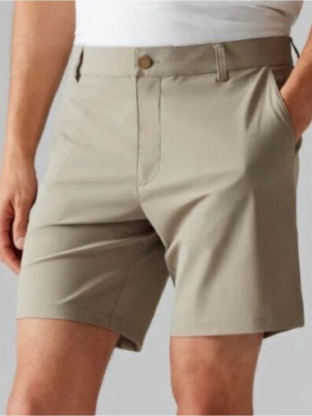 NEW Rhone 8" Resort Shorts in Sandalo Khaki Men’s Size 31 - Picture 12 of 12